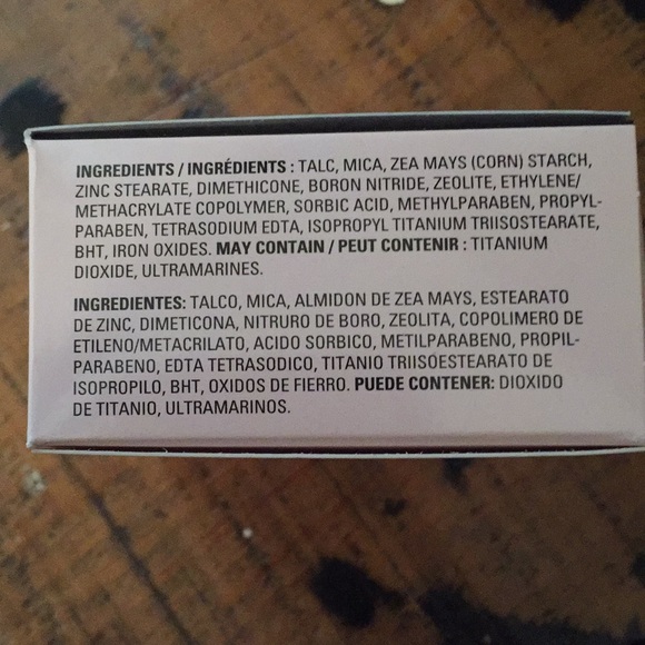 Mary Kay Ivory 1 Powder Foundation NIB - Picture 3 of 3